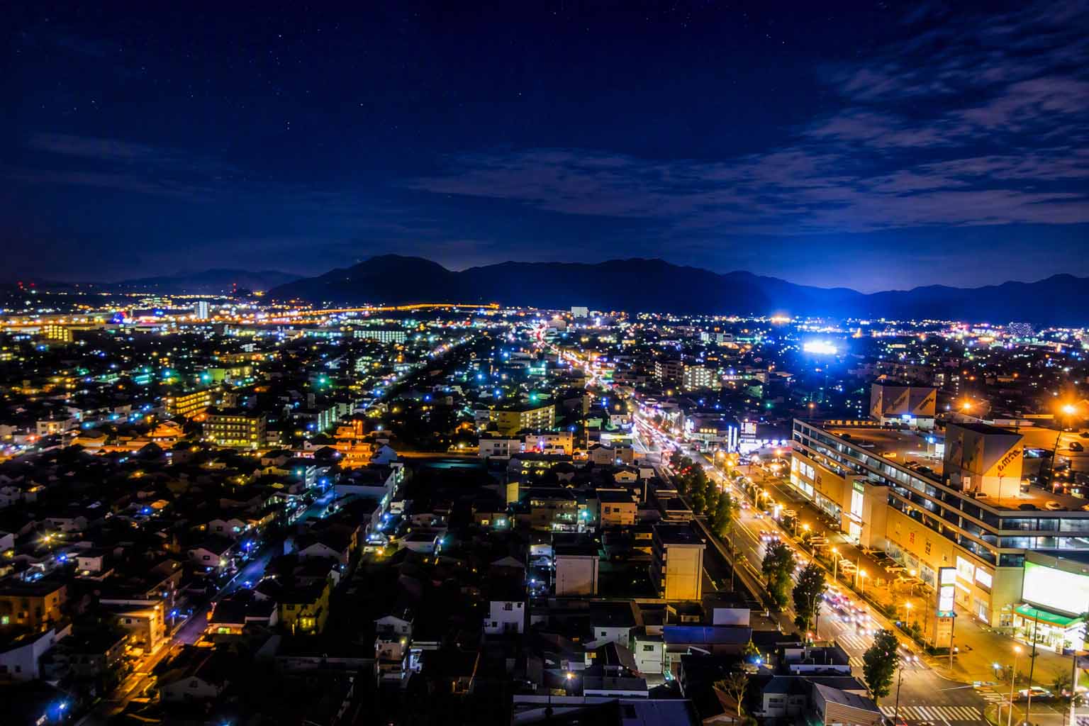 空と心をつなぐナイトヨガ～夜空と呼吸を合わせる特別なひととき～